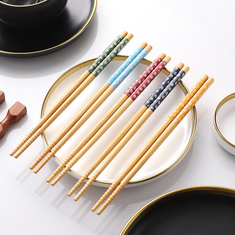 Conjunto reutilizável de 5 pares de bambu artesanal estilo japonês pauzinhos de madeira natural comida de sushi flor de gato multicores pauzinhos de madeira 239267114