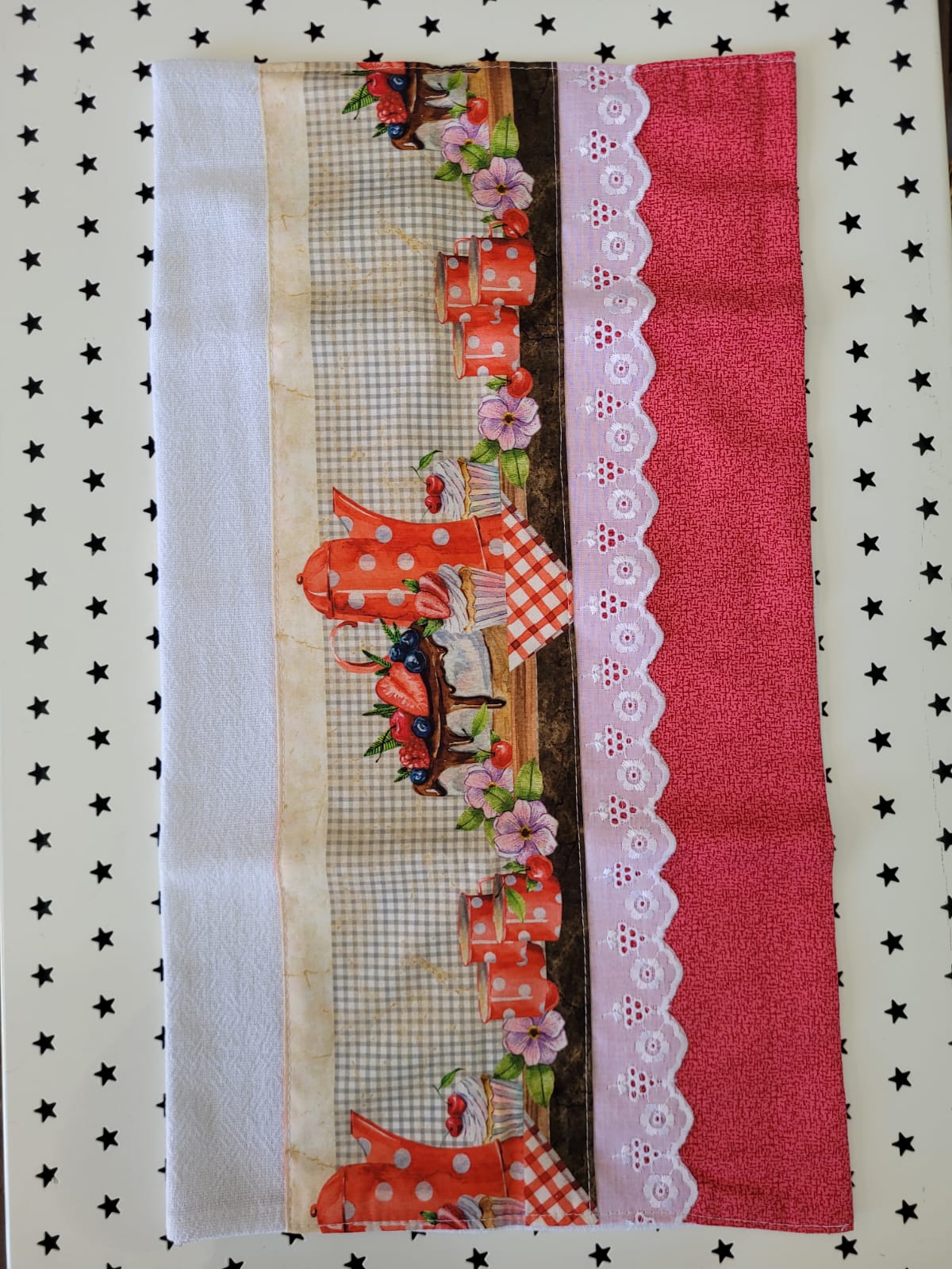 Pano de Prato Cozinha Elegante Algodão Branco com Detalhes Mesa de Café com Frutas CozinhaElegante.com.br