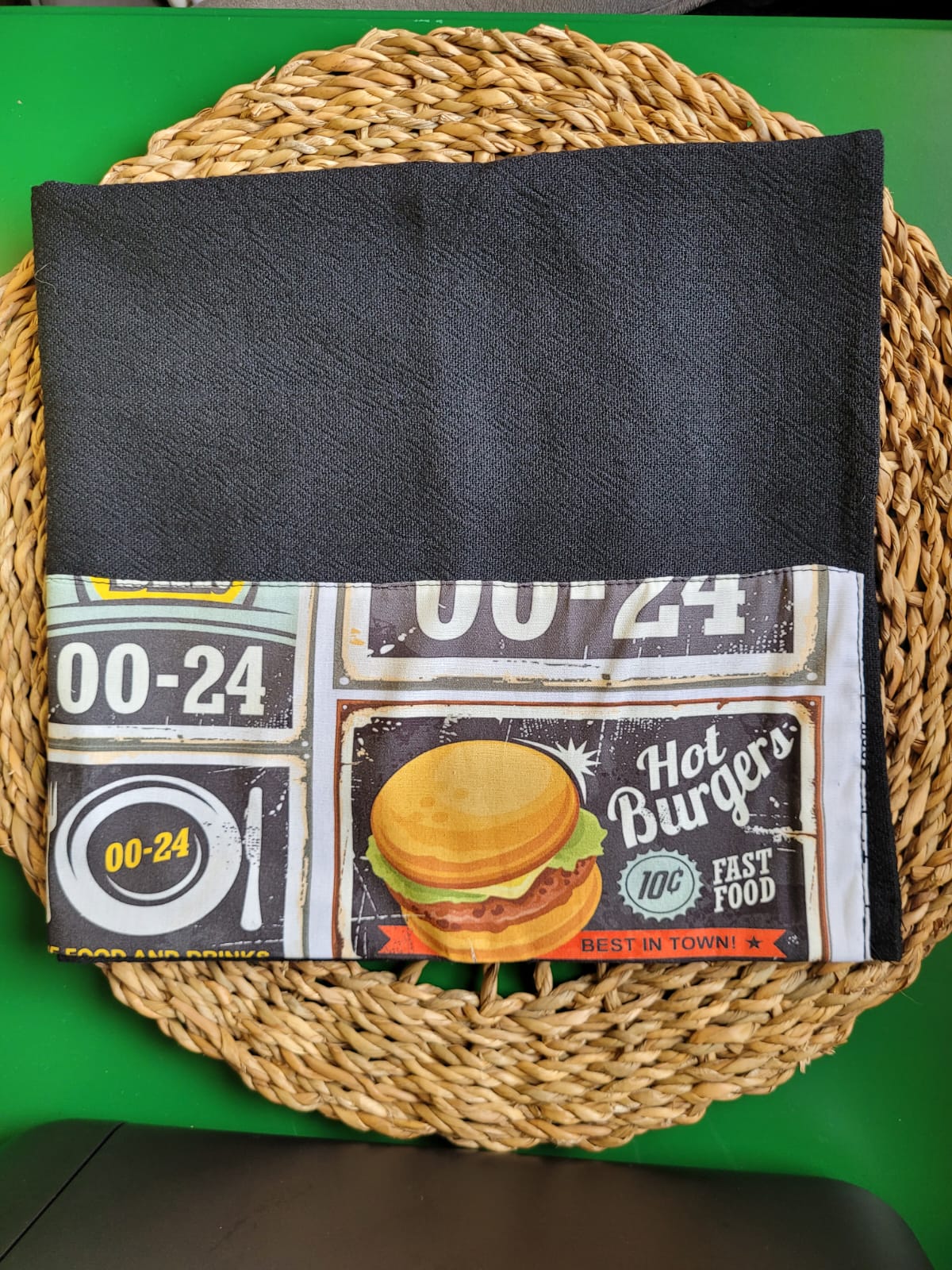 Pano de Prato Cozinha Elegante Algodão Preto com Barrado Tema Hot Burgers CozinhaElegante.com.br