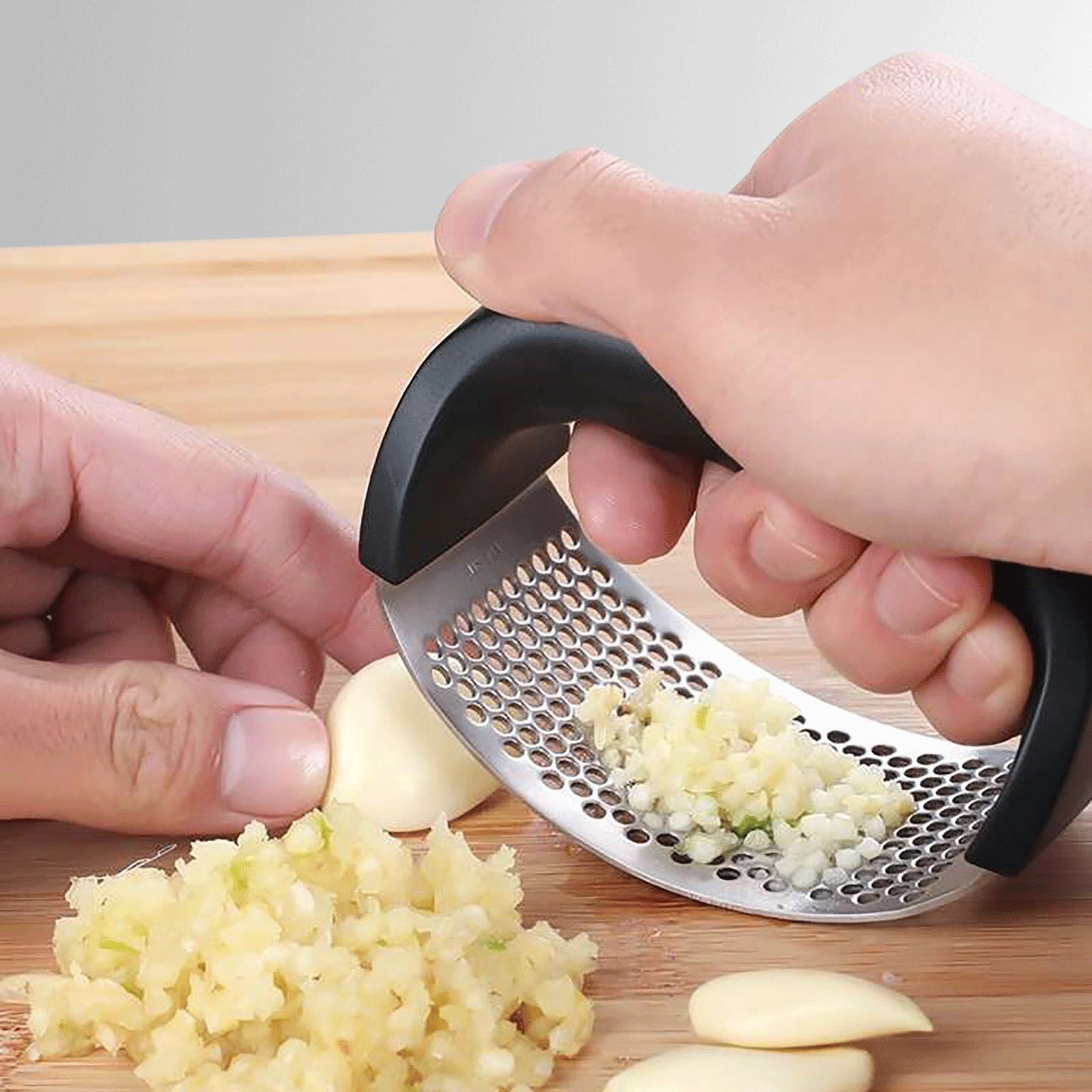 Espremedor de gengibre de alho multifuncional fatiador de moagem de aço inoxidável em forma de O triturador de cozinha 1 peça ferramenta vegetal 240416518